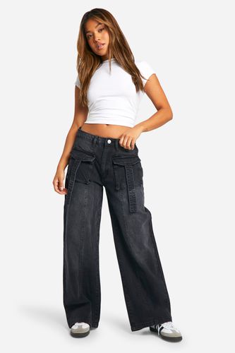 Womens Petite Cargo Pocket Straight Leg Jeans - - 10 - boohoo - Modalova
