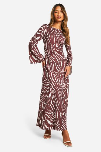 Womens Zebra Flare Sleeve Maxi Dress - - 10 - boohoo - Modalova