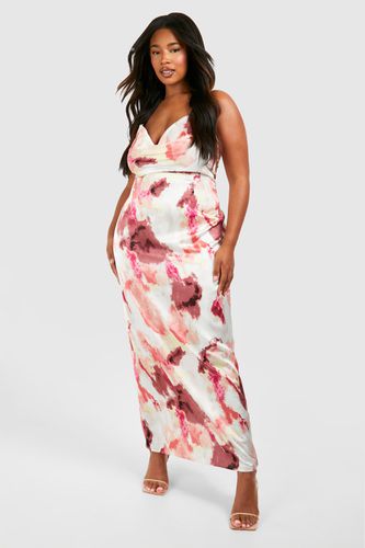 Womens Plus Abstract Printed Satin Maxi Dress - - 22 - boohoo - Modalova