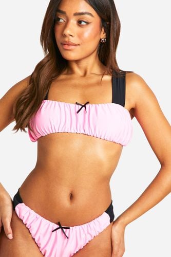 Womens Ribbon Bow Ruched Strappy Bikini Top - - 10 - boohoo - Modalova
