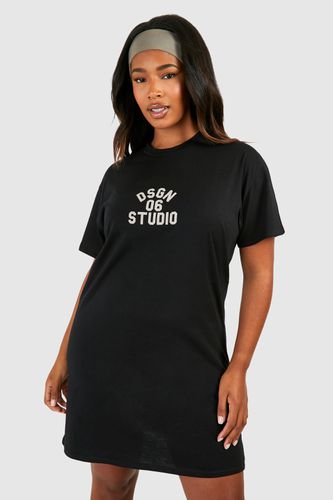 Womens Plus Dsgn Studio Printed T-shirt Dress - - 20 - boohoo - Modalova