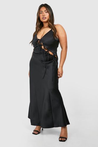 Womens Plus Cut Out Bow Detail Maxi Dress - - 28 - boohoo - Modalova