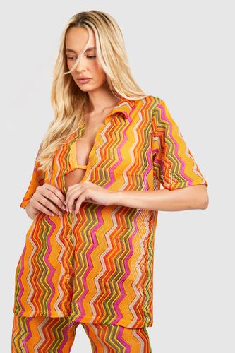 Womens Tall Zig Zag Crochet Beach Shirt - - 10 - boohoo - Modalova