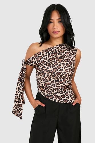 Womens Petite Leopard Drape Detail Top - - 10 - boohoo - Modalova