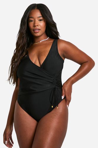 Womens Plus Tummy Control Ruched Side Swimsuit - - 16 - boohoo - Modalova