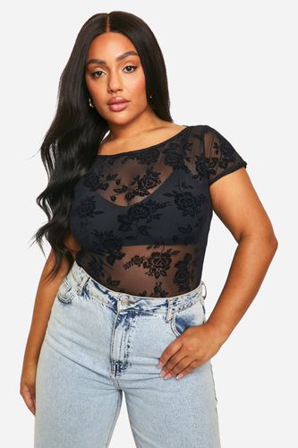 Womens Plus Flocked Floral Slashneck Top - - 18 - boohoo - Modalova