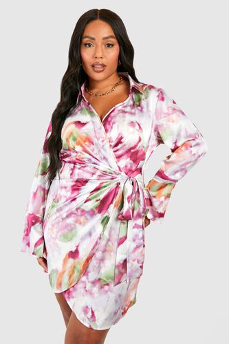 Womens Plus Marble Print Wrap Shirt Dress - - 18 - boohoo - Modalova