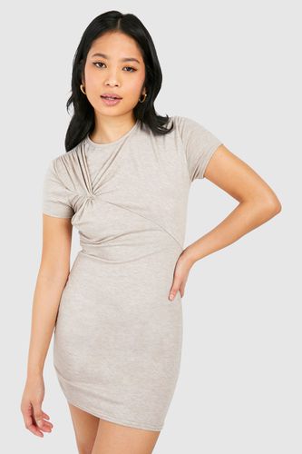 Womens Petite Twist Detail Tshirt Dress - - 10 - boohoo - Modalova