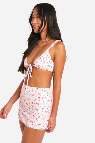 Womens Ditsy Floral Beach Mini Skirt - - 10 - boohoo - Modalova