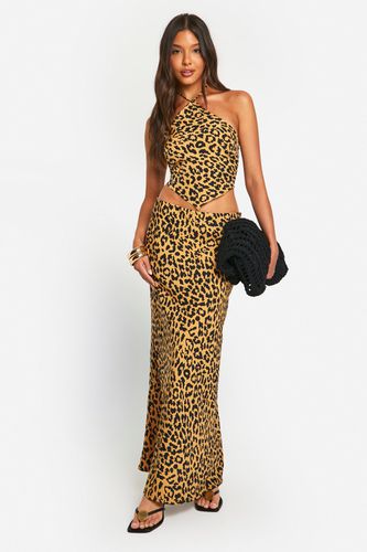Womens Leopard Print Halter Crop & Flared Maxi Skirt - - 16 - boohoo - Modalova