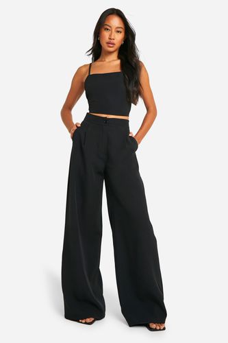 Womens Woven Tailored Wide Leg Trousers - - 10 - boohoo - Modalova