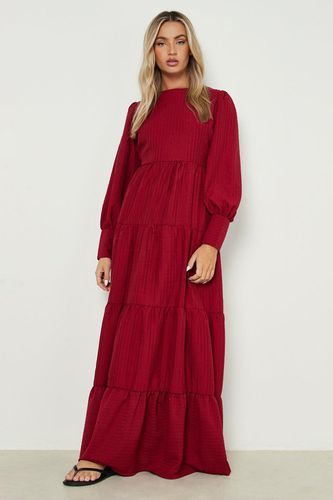 Womens Crinkle Puff Sleeve Tiered Maxi Dress - 10 - boohoo - Modalova