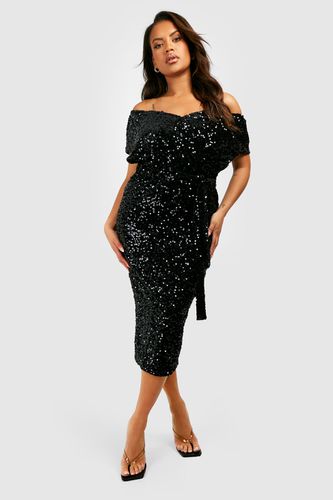 Womens Plus Sequin Off The Shoulder Wrap Midi Dress - - 26 - boohoo - Modalova