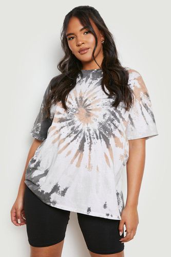 Womens Plus Tie Dye Printed T-shirt - - 18 - boohoo - Modalova