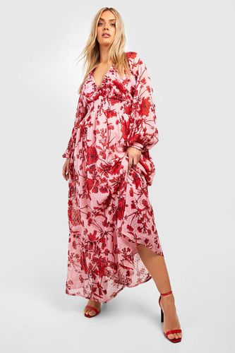 Womens Plus Floral Dobby Mesh Shirred Waist Maxi Dress - - 24 - boohoo - Modalova