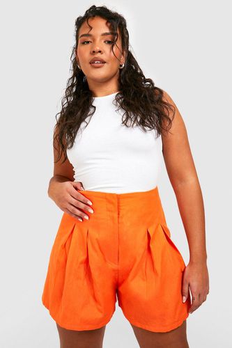 Womens Plus Linen Pleated Flippy Short - - 18 - boohoo - Modalova