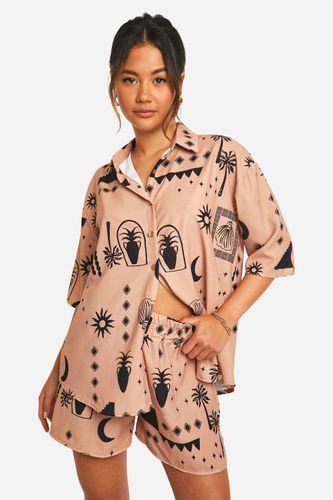 Womens Hammered Tonal Boho Print Oversized Shirt & Shorts Set - - 16 - boohoo - Modalova