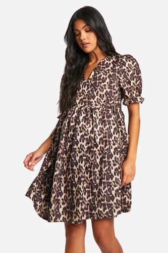 Womens Maternity Leopard Poplin Wrap Over Smock Dress - - 10 - boohoo - Modalova