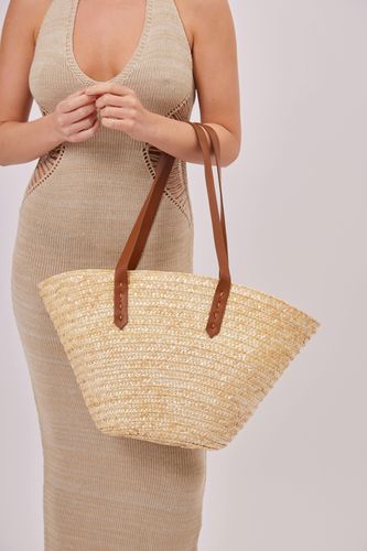 Womens Oversized Shell Straw Beach Bag - - One Size - NastyGal UK (+IE) - Modalova