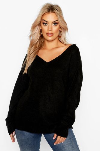 Womens Plus Jumper With V Neck Detail Front And Back - - 20 - boohoo - Modalova