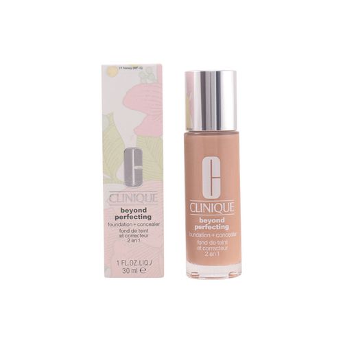 Fondotinta & primer Beyond Perfecting Foundation + Concealer 11-honey - Clinique - Modalova