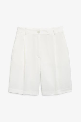 Couture-Shorts Aus Satin - Weiß - Monki - Modalova