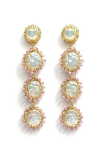 Lolly Polka Recycled 14k Gold Filled Baroque Pearl Drop Earrings - Carolina Wong - Modalova