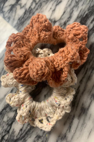 Avena Scrunchy - AYNI - Modalova