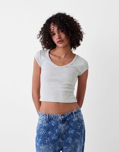 Camiseta Manga Corta Cuello Pico Mujer M - Bershka - Modalova