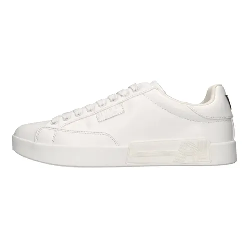 Guess - Shoes > Sneakers - White - Guess - Modalova