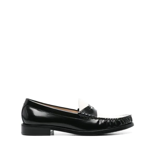 Black Flat Shoes - Stuart Weitzman - Modalova