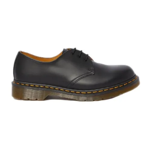 Shoes > Flats > Laced Shoes - - Dr. Martens - Modalova