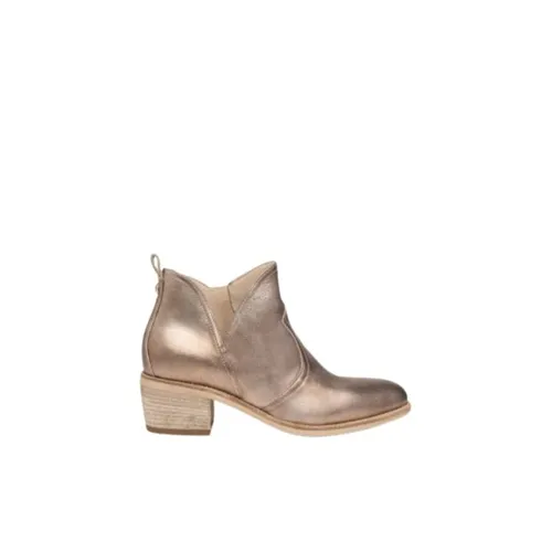 Shoes > Boots > Heeled Boots - - Nerogiardini - Modalova