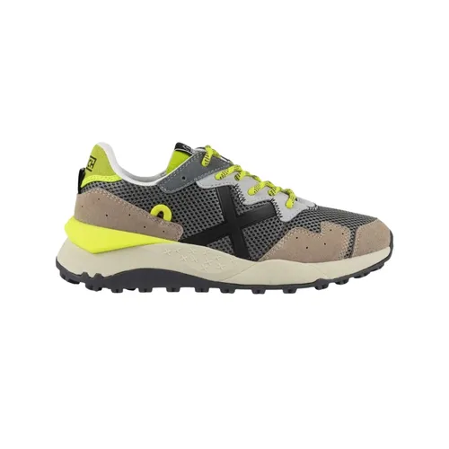 Shoes > Sneakers - - Munich - Modalova