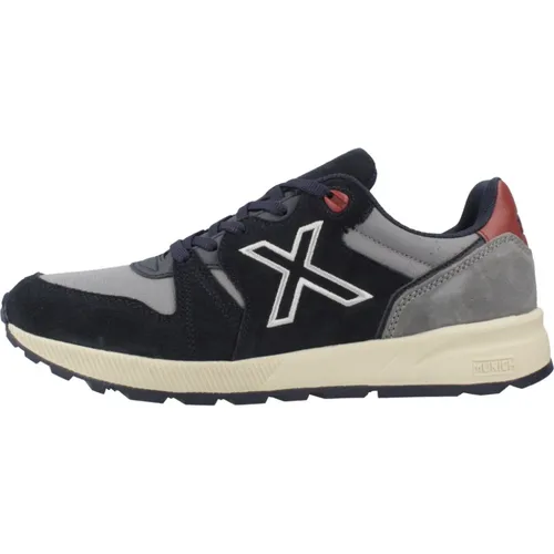 Shoes > Sneakers - - Munich - Modalova
