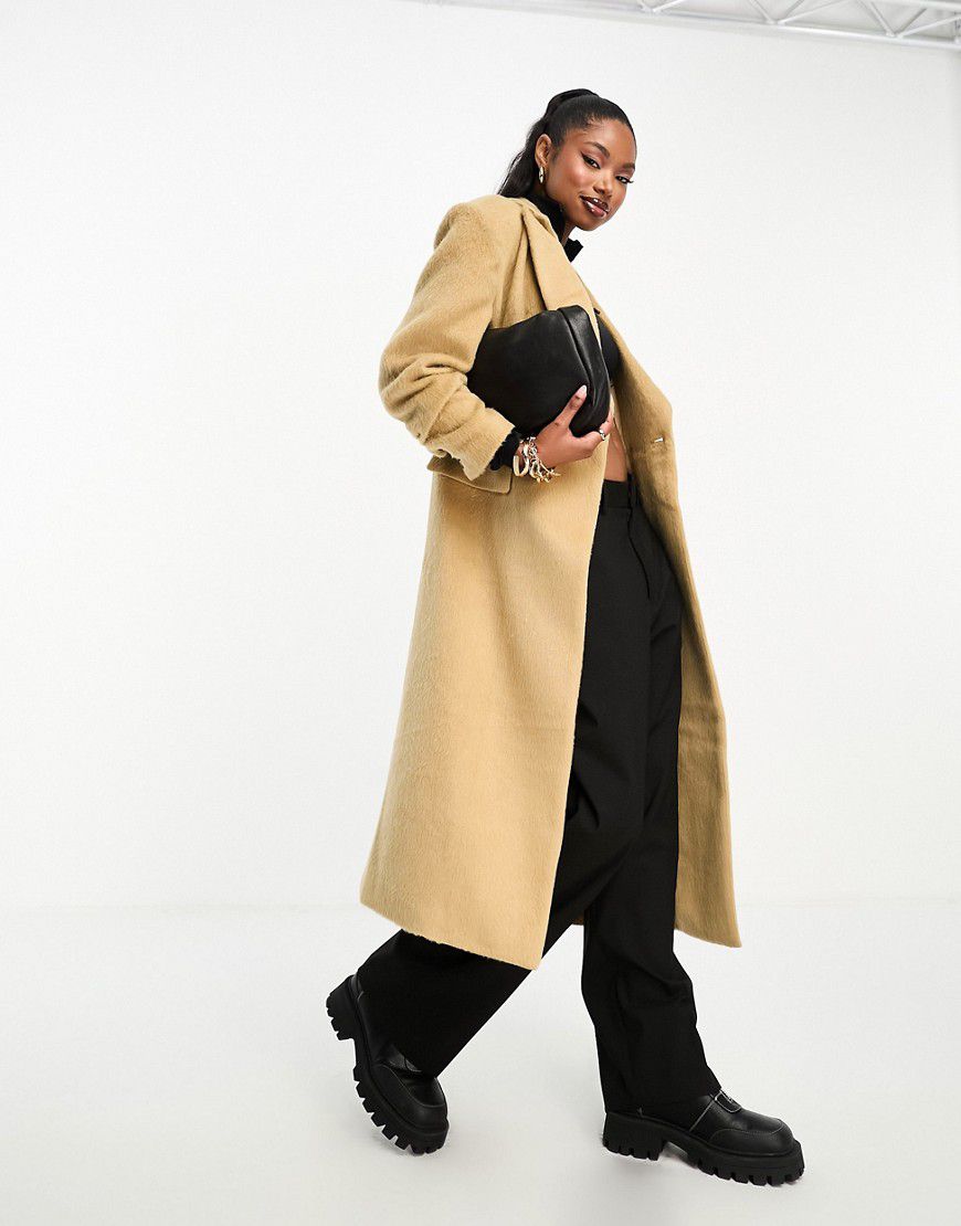 Cappotto lungo elegante color cammello effetto lana stretto in vita - 4th & Reckless - Modalova