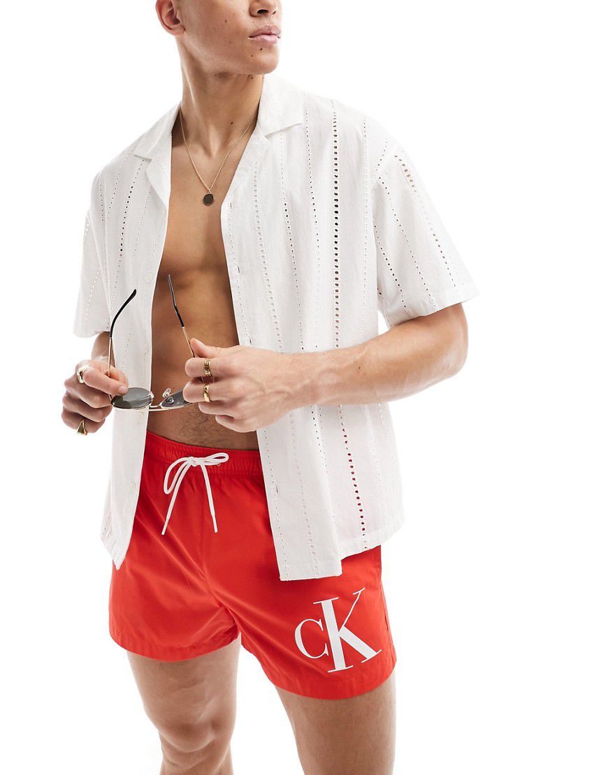 Pantaloncini da bagno corti rossi con monogramma e coulisse - Calvin Klein - Modalova
