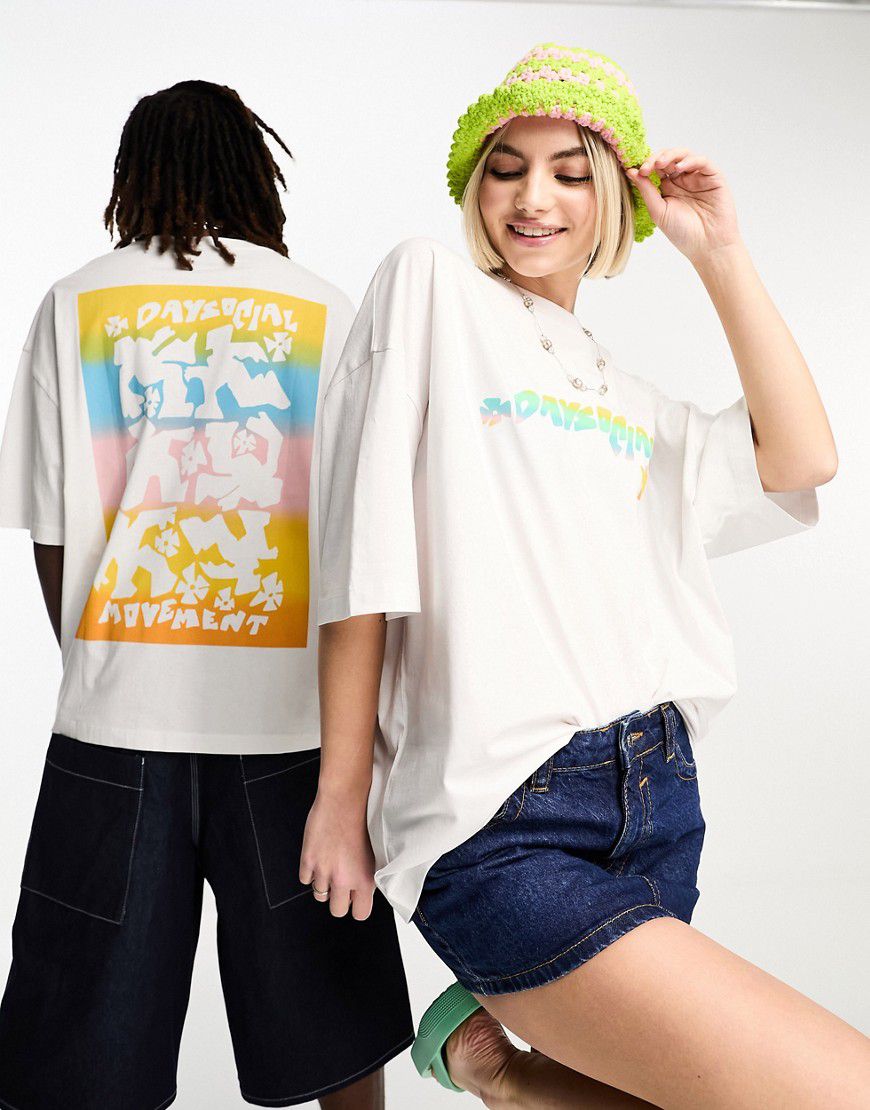 ASOS Daysocial - T-shirt oversize bianca con stampa arcobaleno - ASOS DESIGN - Modalova