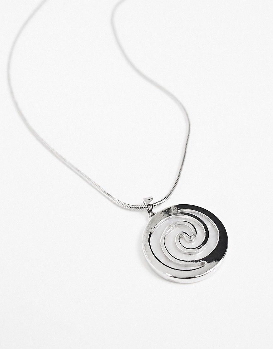 Collana argentata con pendente a spirale con perla sintetica iridescente - ASOS DESIGN - Modalova