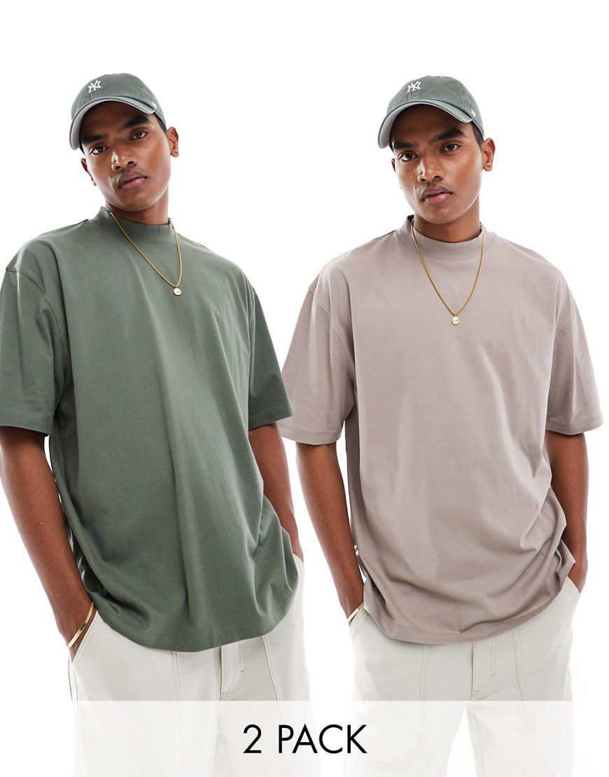 Confezione da 2 t-shirt oversize accollate marrone e verde - ASOS DESIGN - Modalova