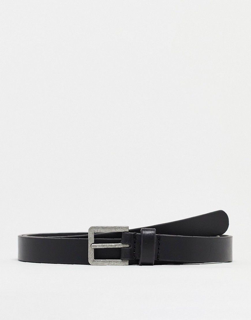 Cintura skinny elegante in pelle nera con fibbia argentata - ASOS DESIGN - Modalova