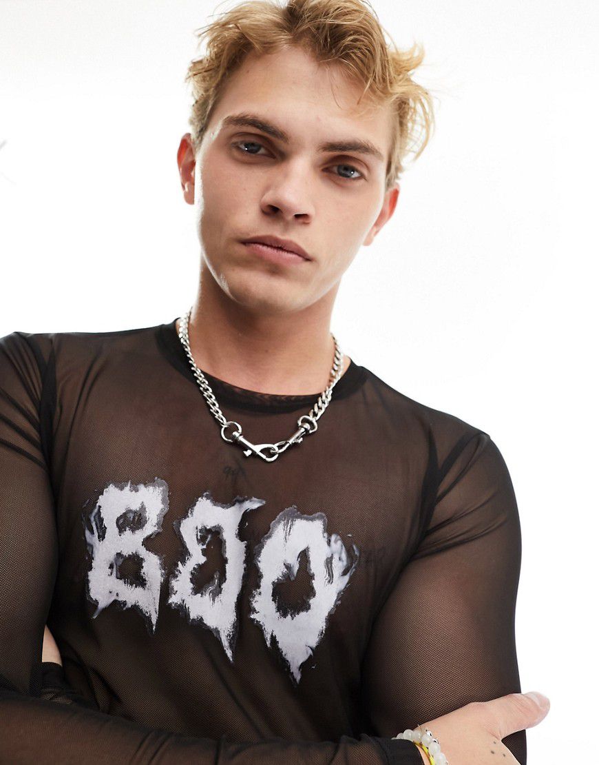 Halloween - T-Shirt corta attillata a maniche lunghe in rete nera con stampa "BOO" sul petto - ASOS DESIGN - Modalova
