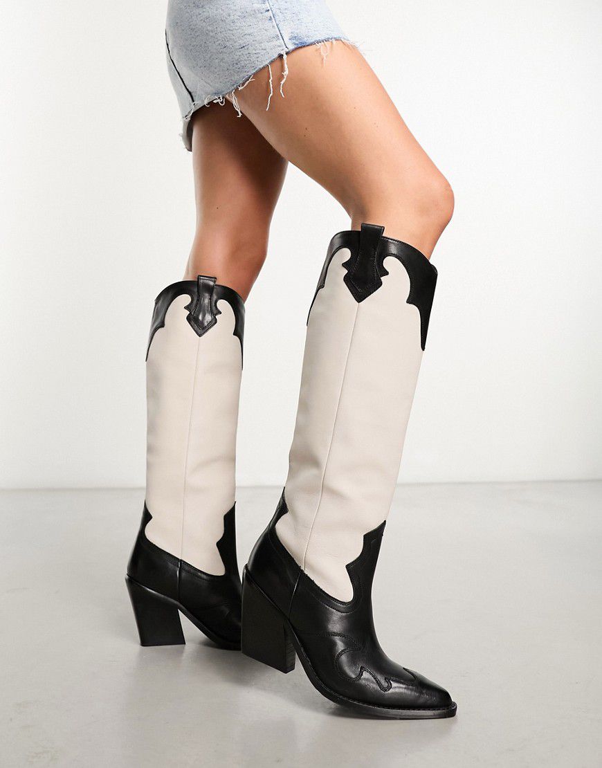 New Kole - Stivali stile western al ginocchio in pelle nera/bianco sporco - Bronx - Modalova