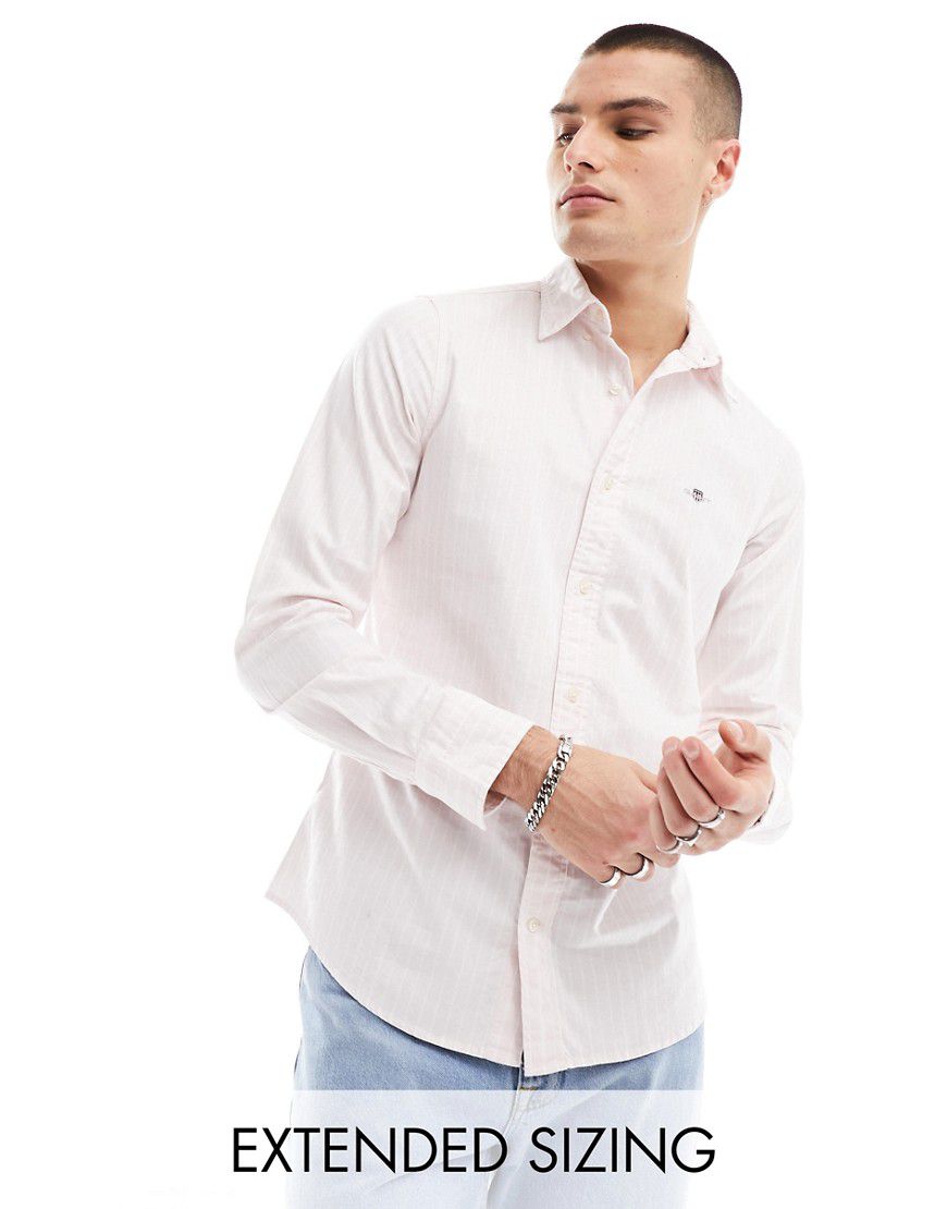 Camicia Oxford slim fit elasticizzata chiaro a righe con logo - Gant - Modalova