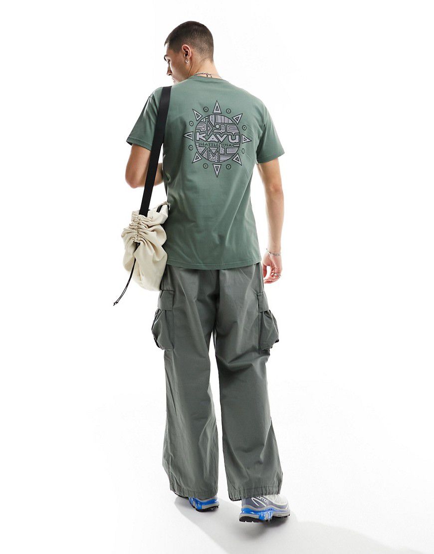 Compass - T-shirt kaki con stampa sulla schiena - KAVU - Modalova