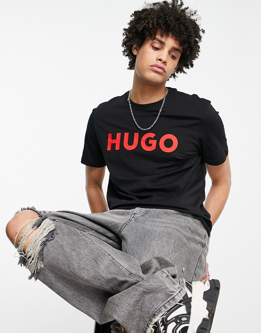 HUGO - Dulivio - T-shirt nera con logo rosso - Hugo Red - Modalova