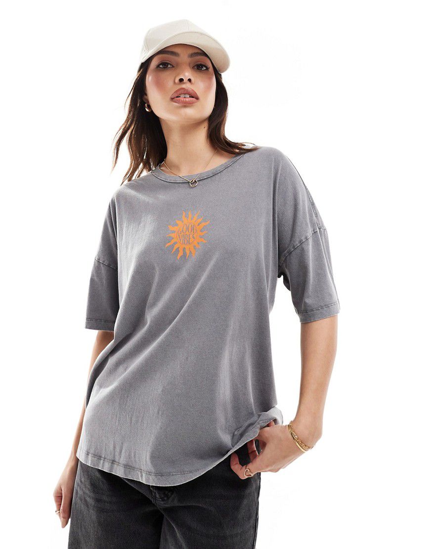 T-shirt oversize slavato con stampa "Good Vibes" - Noisy May - Modalova