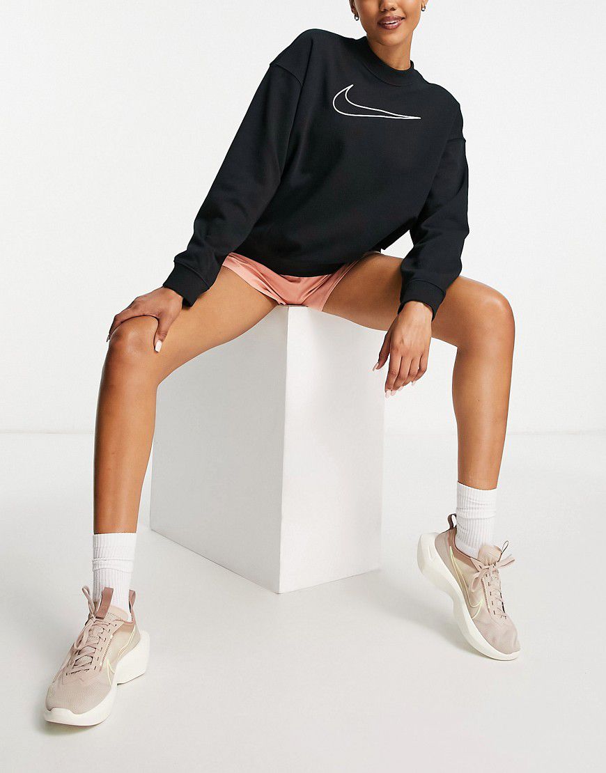 Get Fit - Felpa girocollo nera oversize con logo - Nike Training - Modalova