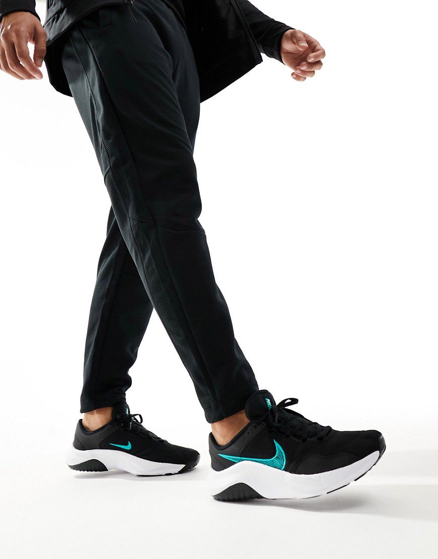 Legend Essential 3 NN - Sneakers nere e verde-azzurro - Nike Training - Modalova