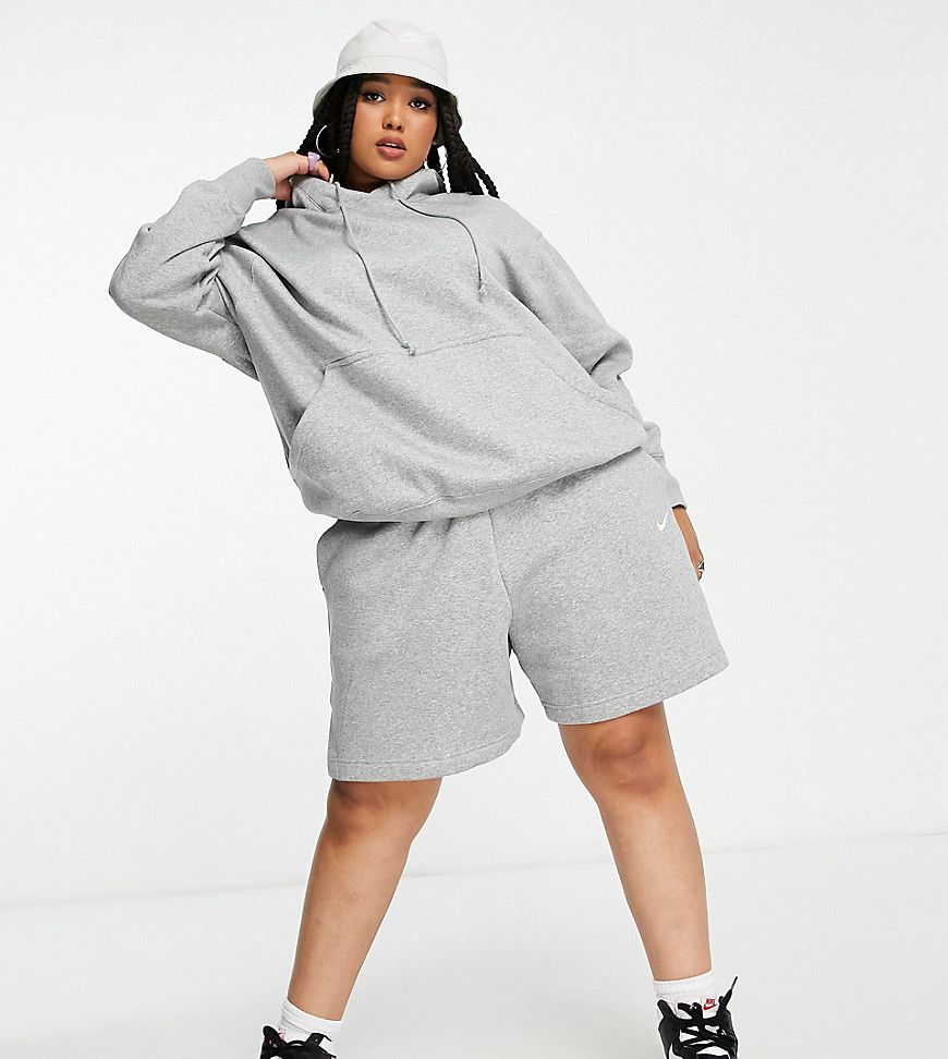 Plus - Pantaloncini grigi e bianchi con logo piccolo - Nike - Modalova